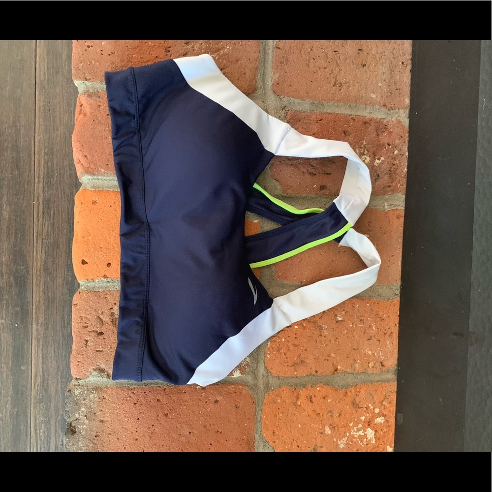 Brooks Uplift Crossback Sports Bra